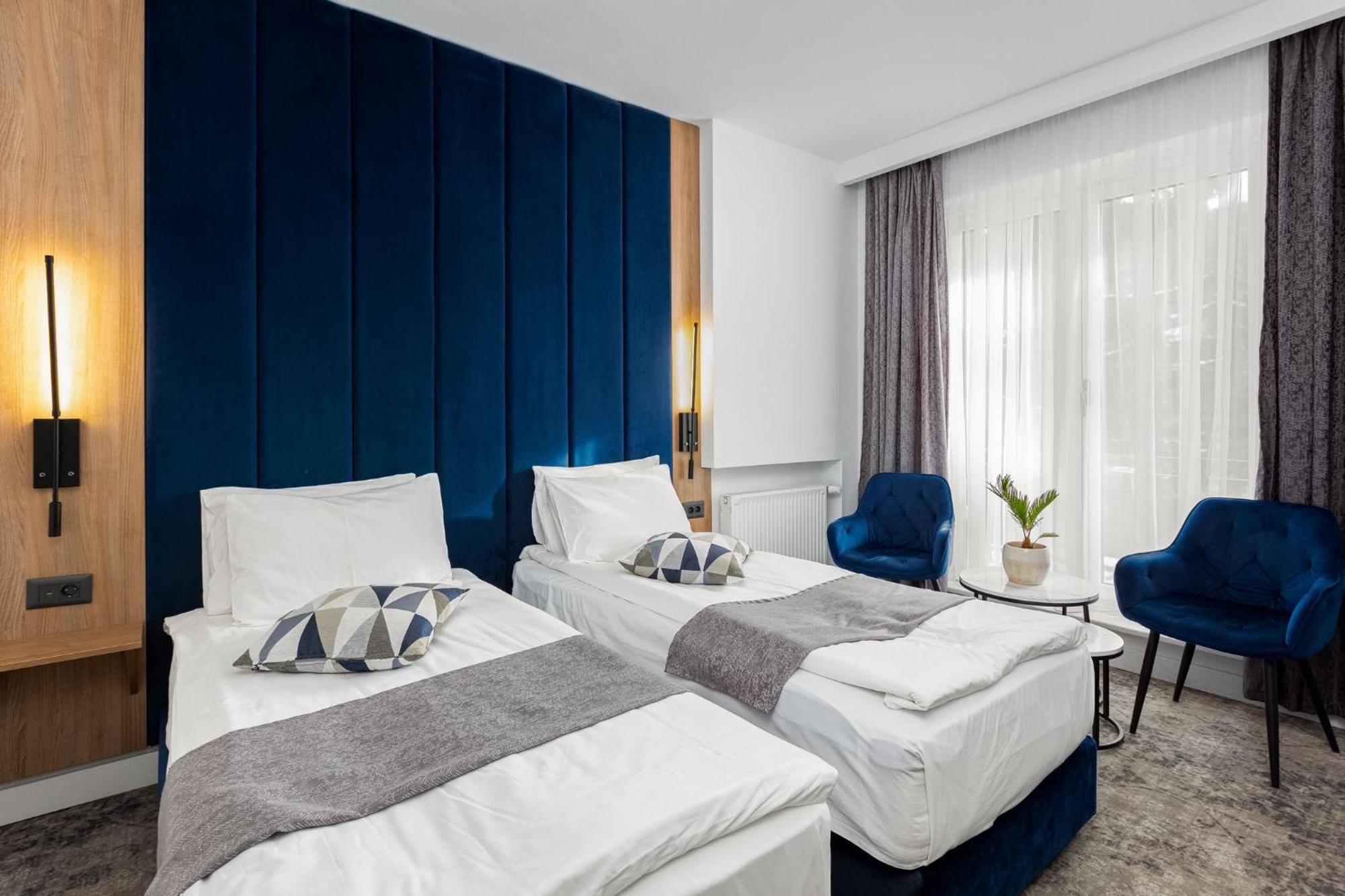 Hotel Soimul ブラショフ エクステリア 写真